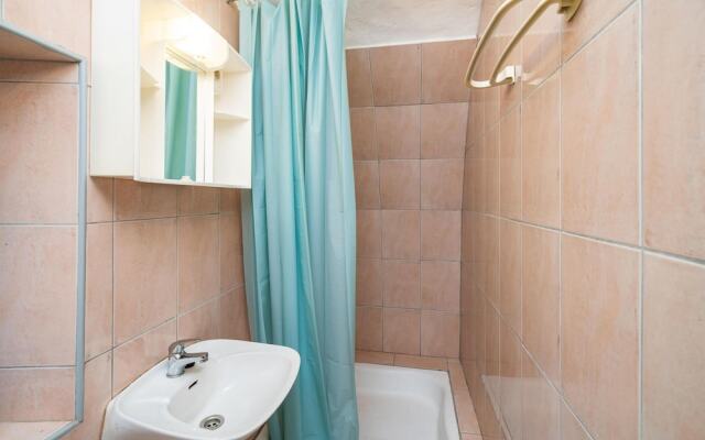 Amazing Apartment in Cavtat With Wifi and 2 Bedrooms