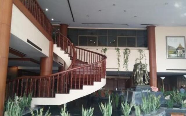 Saraburi Inn