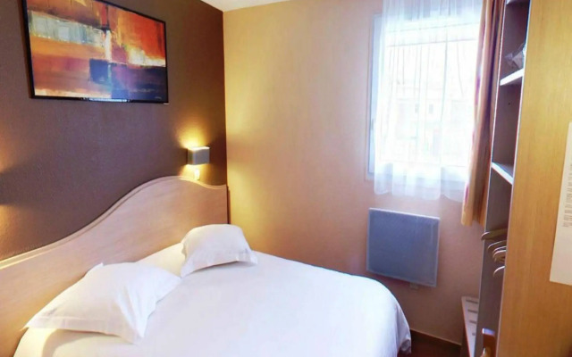 Hôtel Le Relais du Parisis