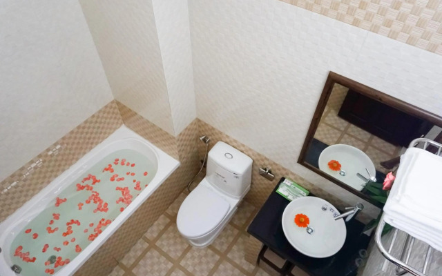 Phoenix Homestay Hoi An