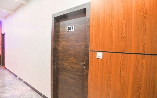 Fabhotel Prime Siddhant Palace