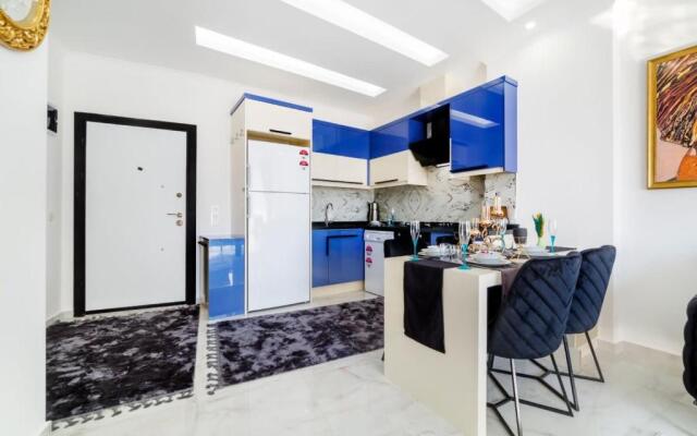 Suit Residence