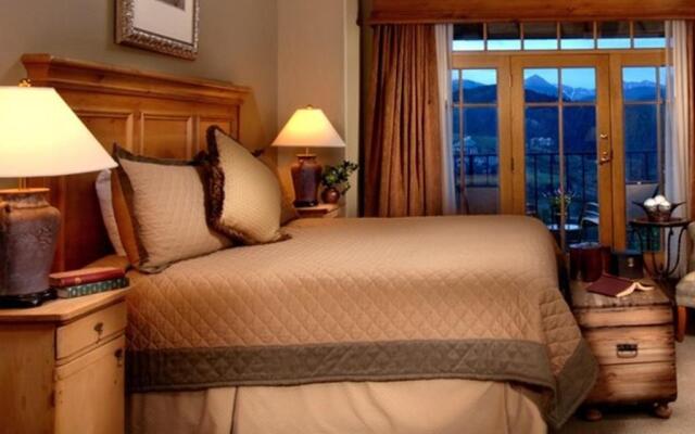 The Lodge & Spa at Cordillera