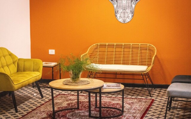 Artistic Vibes Haifa Hub by Sea N' Rent