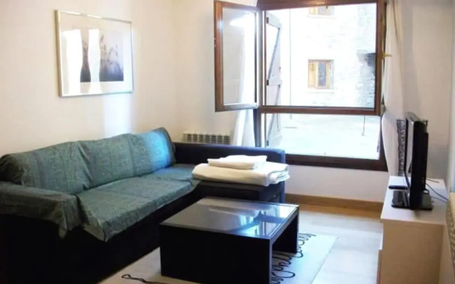 Apartamentos 3000 Escarrilla