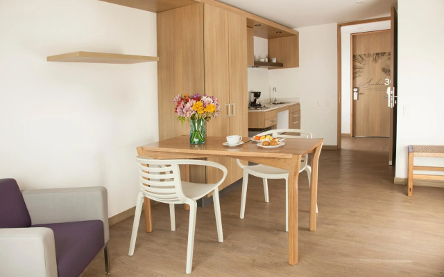 Viaggio Teleport Suites