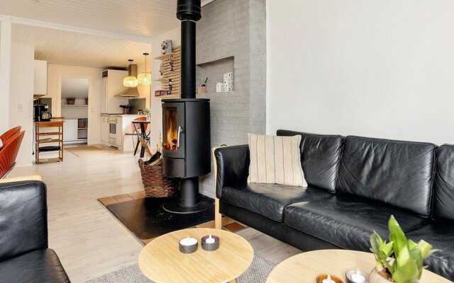 8 Person Holiday Home in Oksbol