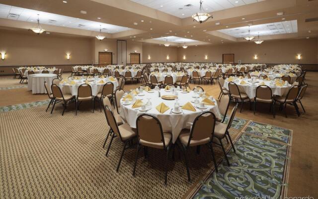 Country Inn & Suites by Radisson, Green Bay East, WI