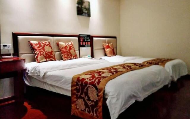 GreenTree Inn Suzhou Taiping Town High-speed North Station Express Hotel