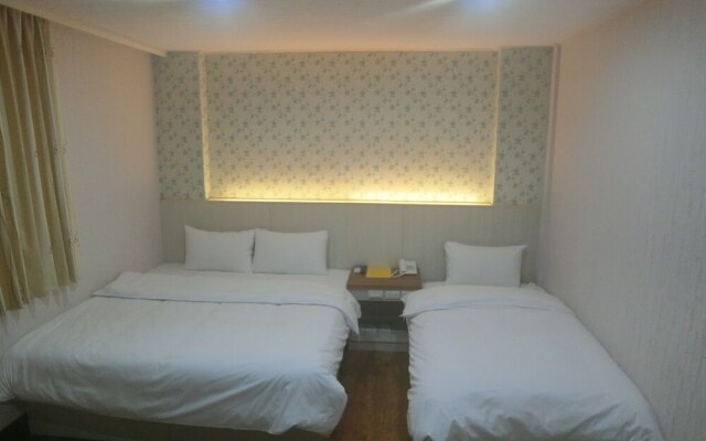 Tokyo Sweetstay