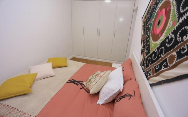 Luxury 2 bedrooms apartment walking distance from Gur-Emir