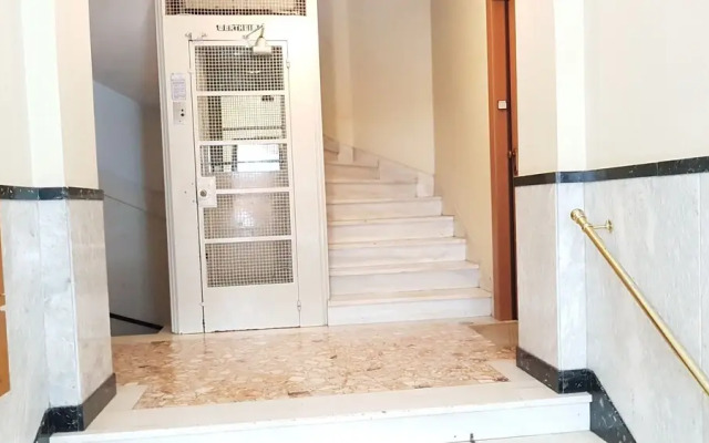 Erra - Teal - Athens Center, 110m², 4 BD, 2 BATH