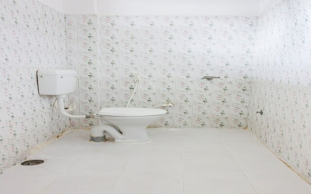 OYO 15840 Hotel Nandini