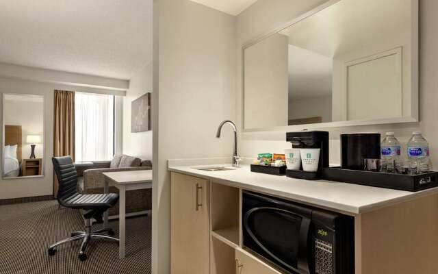 Embassy Suites by Hilton Denver International Airport