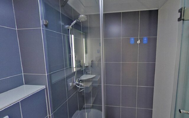 Hanting Hotel Shanghai Guilin Road