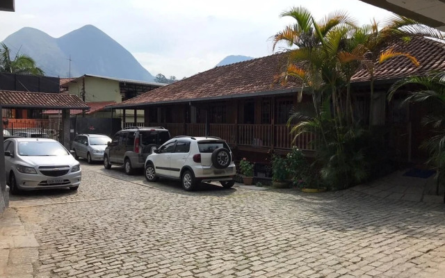 Hotel Montanus
