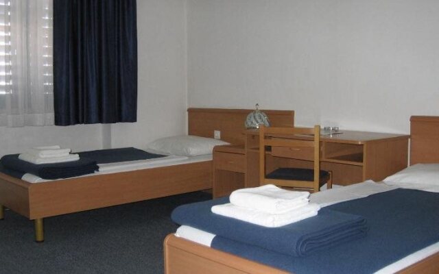 Veli Joze Hotel