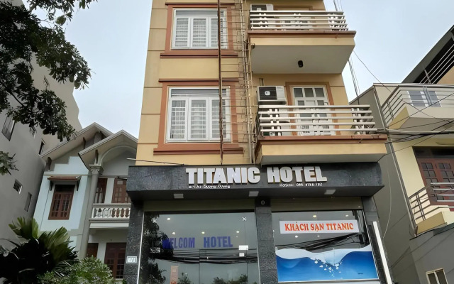 Titanic Hotel