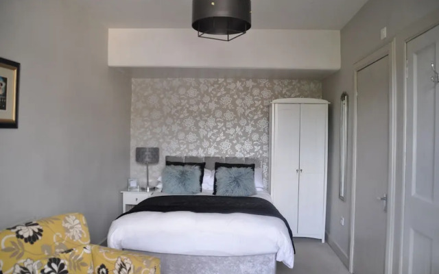 The Bank Guest House