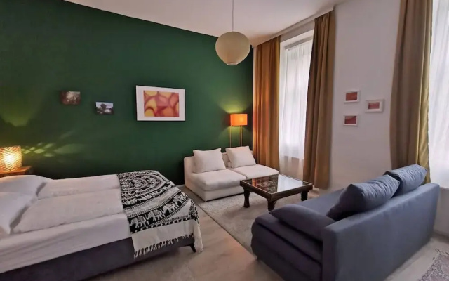 Green Palm