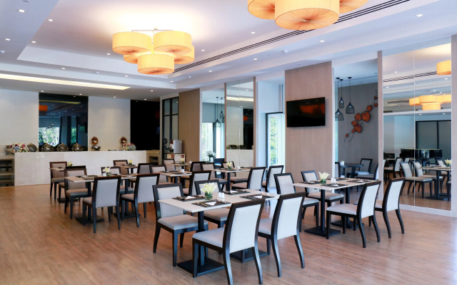 Louis' Tavern Hotel Don Muang