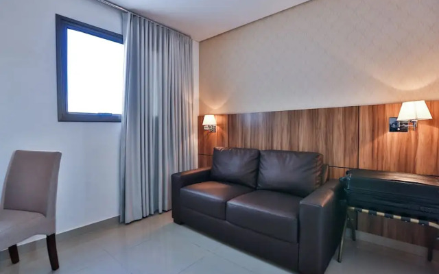 MG Business Hotel & Residence