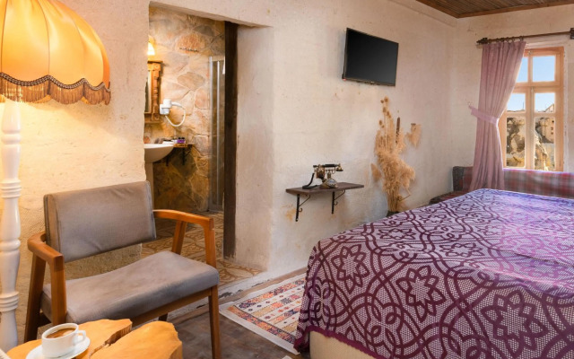 Cappadocia Splendid Cave Hotel