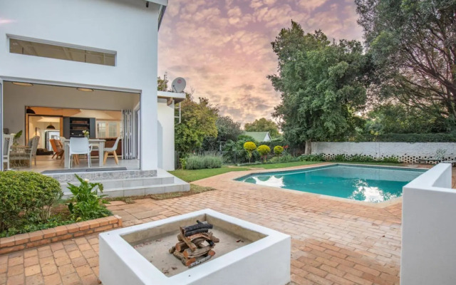 Kelkiewyn Waterkloof Guesthouse