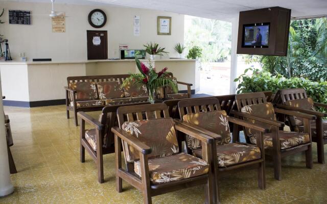 Hotel Playa Azul