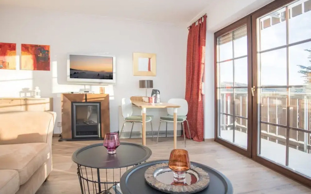 Small Studio in Neuastenberg With Balcony