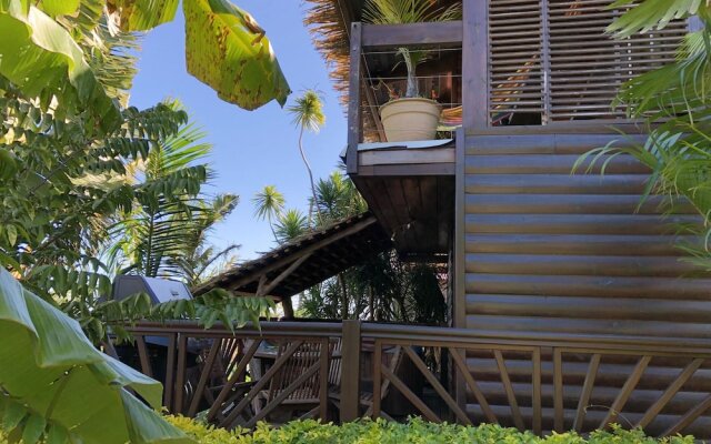 Bungalow with One Bedroom in Petite Ile, with Wonderful Sea View, Furnished Garden And Wifi - 9 Km From the Beach