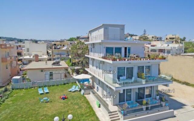 Sonja Beachfront Apartments
