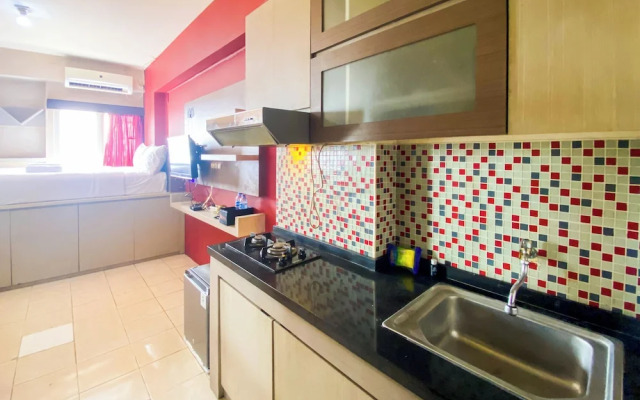 Serene Studio Room At 5Th Floor Suites @Metro Apartment
