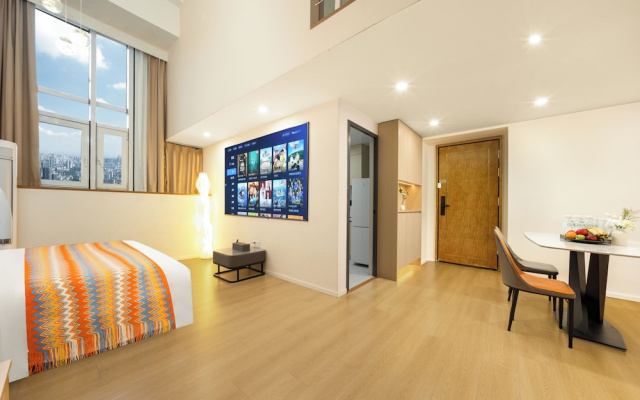 The HEJINN House - Design Lofts & Suites