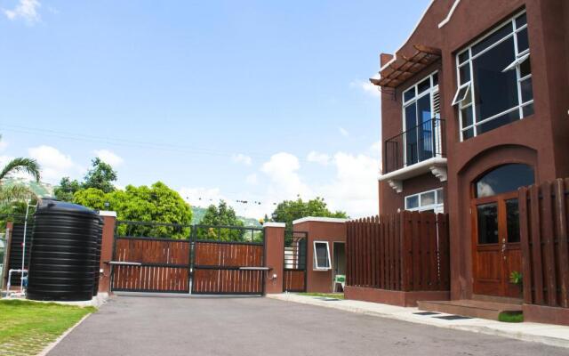 The Guest Apartments at Border Crossings