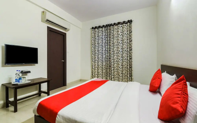 OYO 16653 Green City Service Apartment