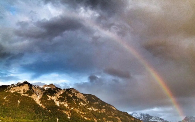 "karwendel" Modern Retreat