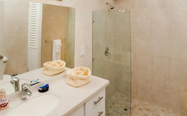 Todmorden by Blue Sky Luxury