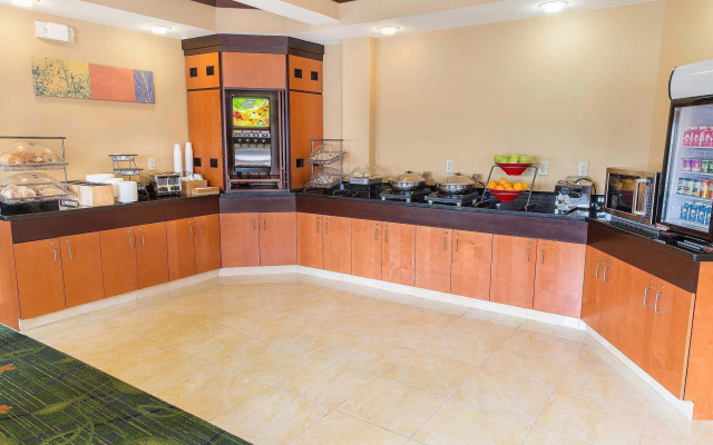 Fairfield Inn & Suites Fargo