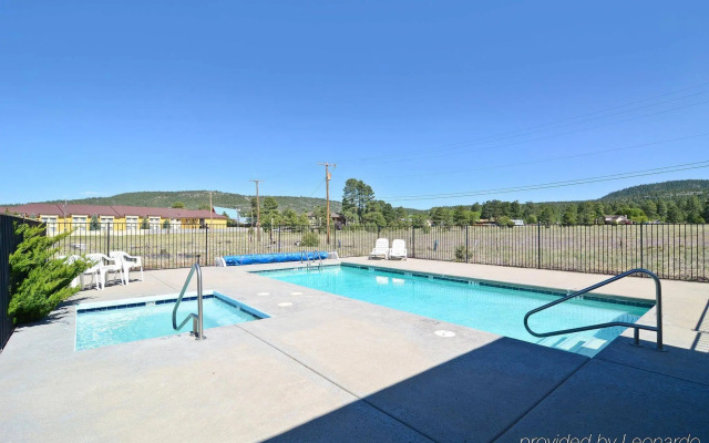 Super 8 by Wyndham Williams West Route 66/Grand Canyon Area