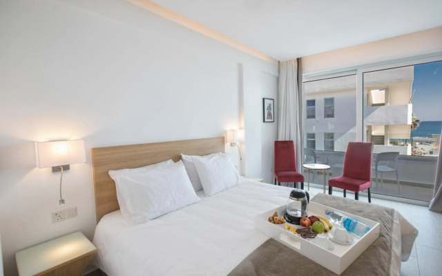 Kokkinos Boutique Hotel