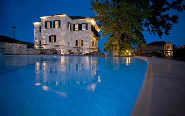 Despotiko Hotel