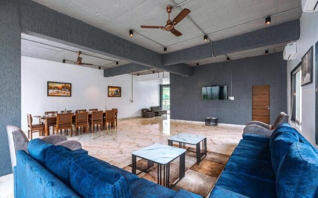 Saffronstays Sundowner