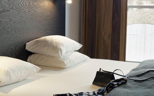 Scandic Front