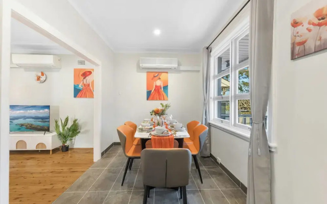 Relaxing 3BDR Modern Home with Parking