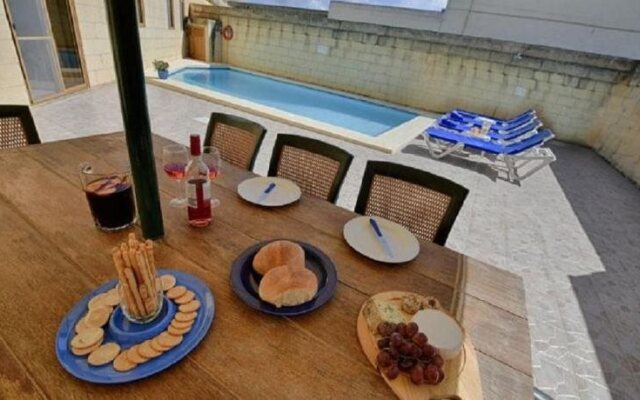 Gozo Inn