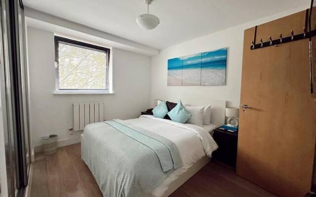 Canary Wharf Apartments