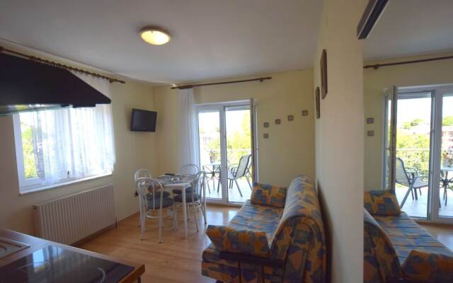 Apartments Frane