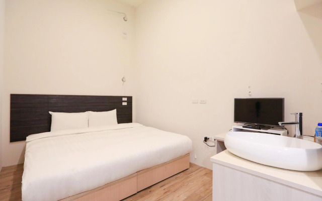 Ch Place X Hotel