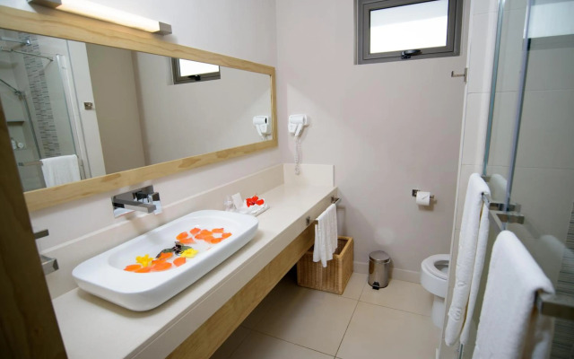 Anelia Resort & Spa 